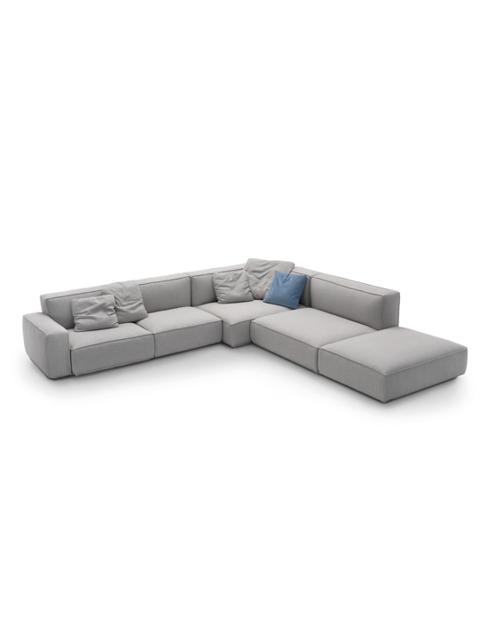 arflex-Marechiaro-sofa-modular-seatsystem-curved-design-Mario-Marenco-fabric-leather-living-hospitality-project-luxury-twoseats-threeseats-madeinitaly-removablecover-modern-contemporary