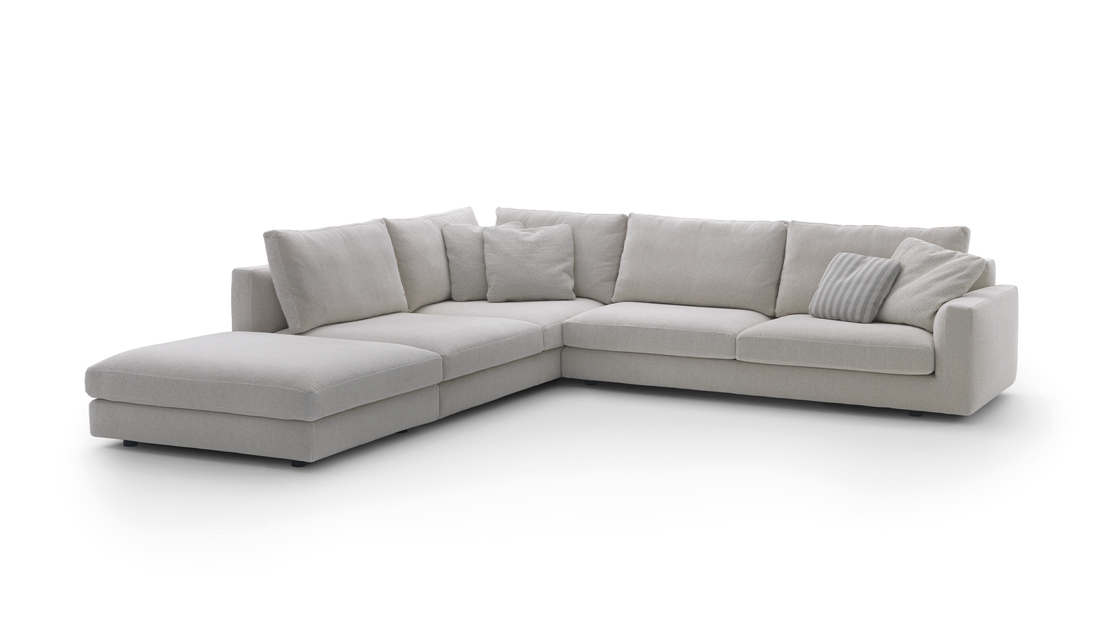 arflex-Rendez-vous-sofa-modular-seatsystem-design-Mauro-Lipparini-fabric-leather-living-hospitality-project-luxury-twoseats-threeseats-madeinitaly-removablecover-modern-contemporary