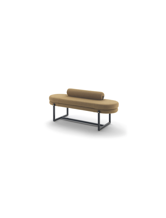 arflex-Sigmund-daybed-dormeuse-bench-Studio- Asai -fabric-leather-living-hospitality-project-luxury-madeinitaly-removablecover-modern-contemporary