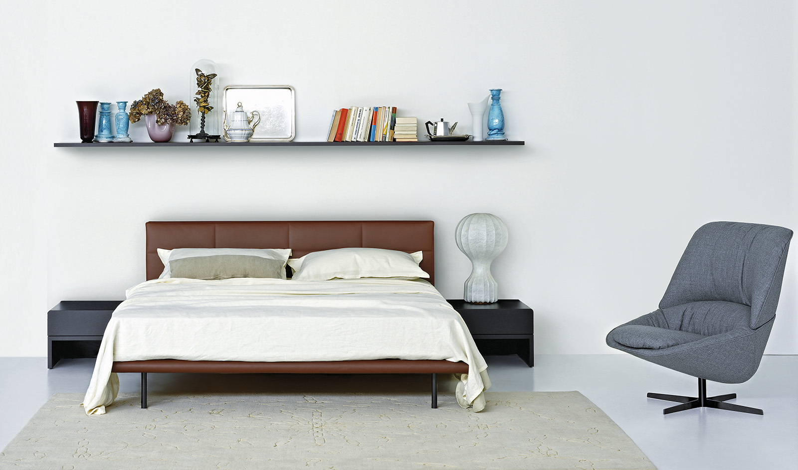 arflex–Ledletto–床–床头板–填充–设计–Cini–Boeri–可移除–单人–双人–房间–接待–项目–可定制–豪华–意大利制造–现代–当代