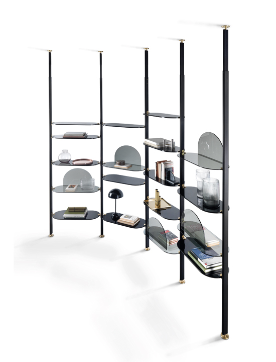 Arflex-Alba-estante-vidro-bronze-fume-alumínio-madeira-design-Bernhardt-Vella-modular-arredondada- morar -escritório-hospitalidade-projeto- sobmedida -luxo- madeinitaly -moderno-contemporâneo