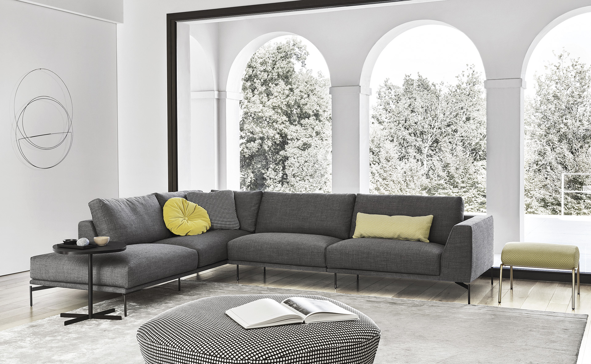 arflex-italian-design-story-livingroom-house-design-living-hospitality-project-luxury-madeinitaly-modern-hollywood-penta-island-delfino