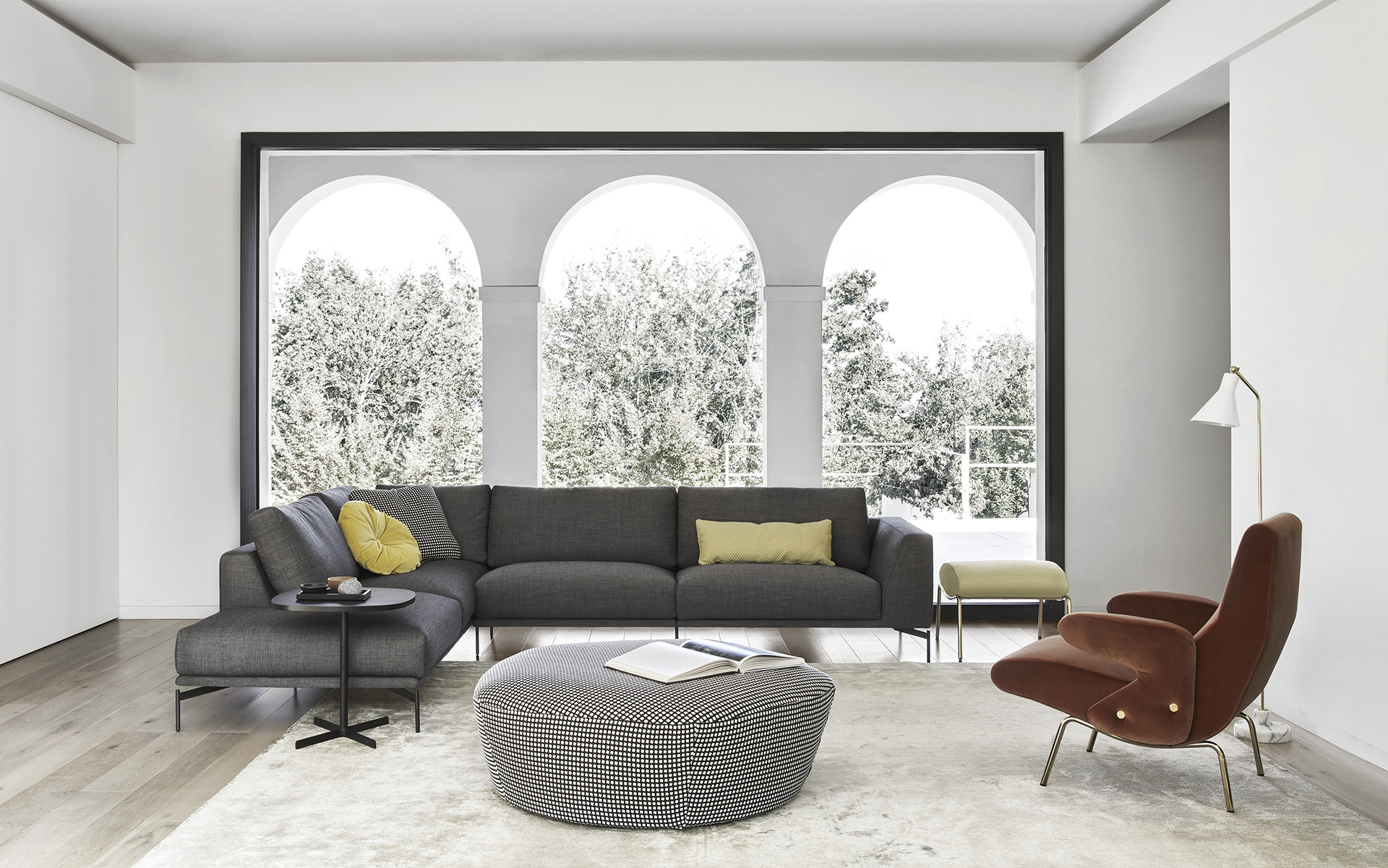 arflex-italian-design-story-livingroom-house-design-living-hospitality-project-luxury-madeinitaly-modern-hollywood-island-penta-defino