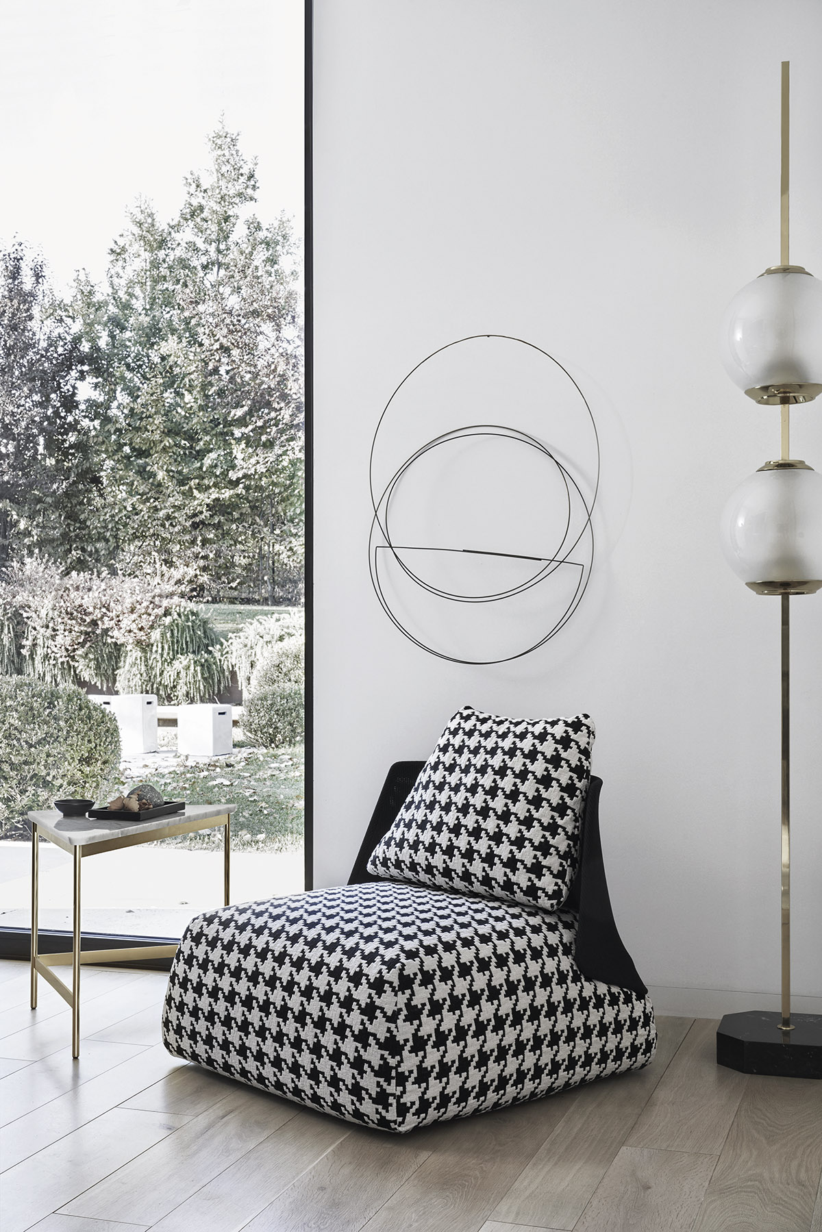 arflex-italian-design-story-livingroom-house-design-living-hospitality-project-luxury-madeinitaly-modern-butterfly-capilano